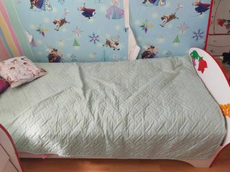 Продам детский спальный гарнитур