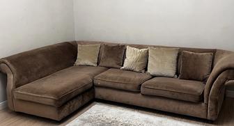 Продам угловой диван 3,2 метра