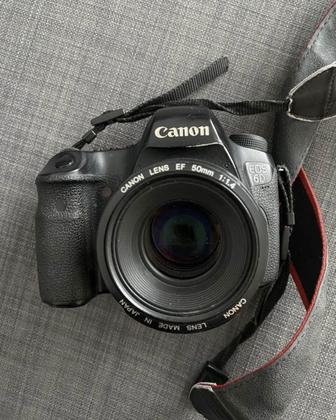 Продам фотоаппарат canon 6D