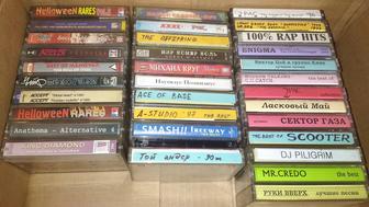 Аудио кассеты с записями