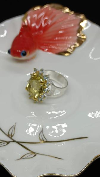 Серебряное кольцо с лимонным кварцем