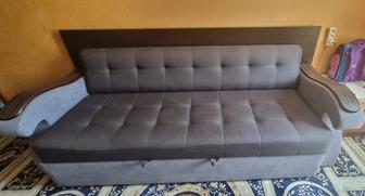 Продам диван - трансформер (стол)