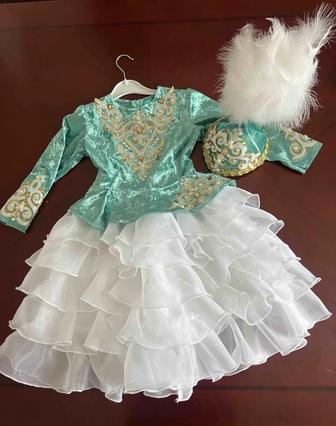 Продам новое казахское платье на 6-8 лет
