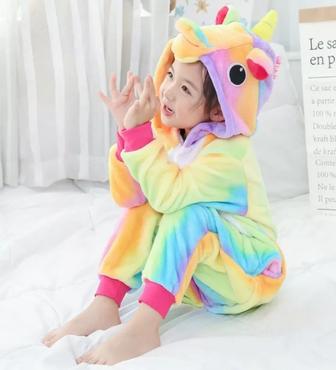 Пижамы кигуруми Радужный Единорог