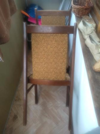 Срочно продам деревянные стулья