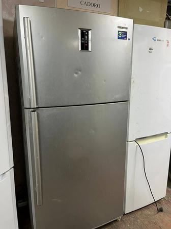 Продам холодильник Кайзер