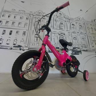 Розовый Детский двухколесный велосипед Prego с литыми дисками 12.