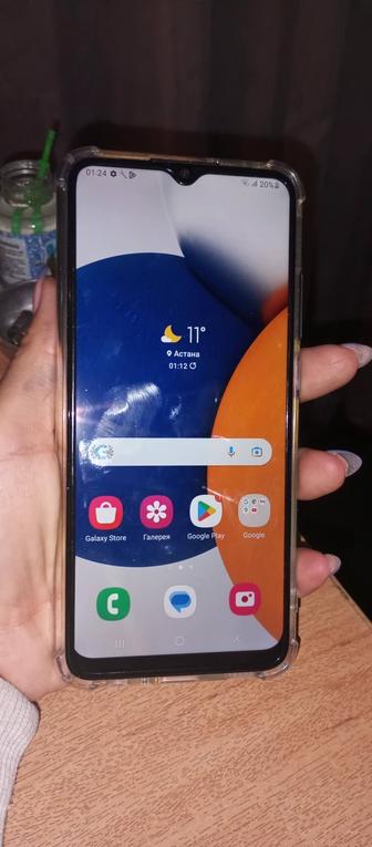 Продам телефон Samsung A03 64гб 4гб ОЗУ