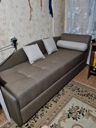 Продам угловой диван-тахту