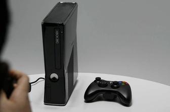 Xbox 360 slim Freeboot прошитый