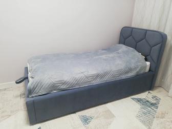 Кровать односпальная 90-200