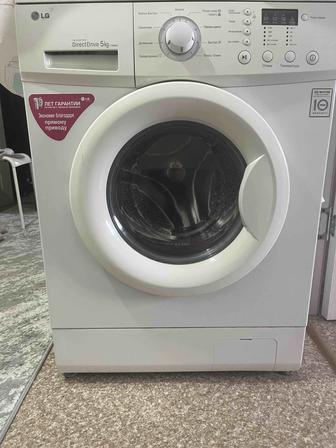 Продам стиральную машину автомат LG в отличном состоянии