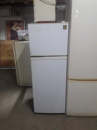 Продам холодильник Samsung sr-268
