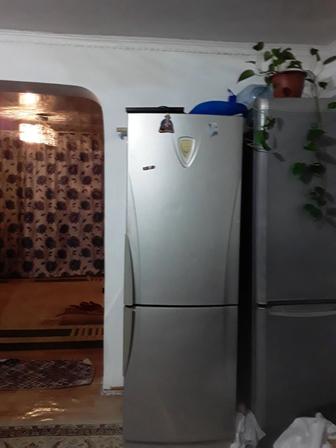 Продам холодильник в рабочем состояний