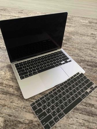 Продаю MacBook в идеальном состоянии