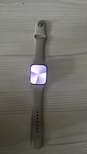 Apple Watch 8 series,45 mm