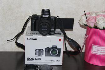 Профессиональный фотоаппарат Canon M50 15-45mm STM. В идеале
